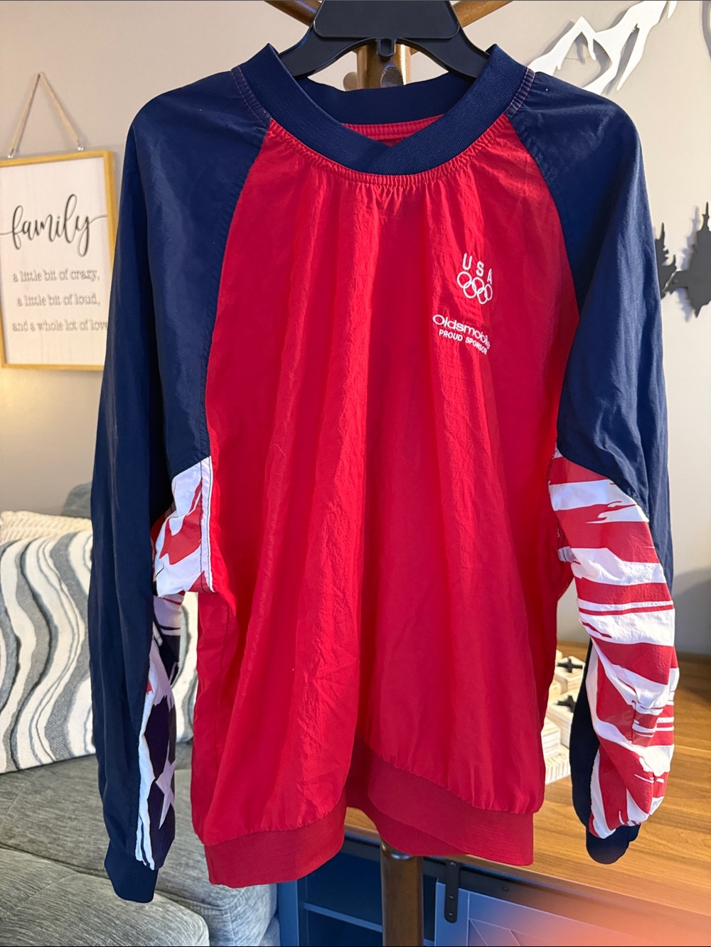 USA Red & Navy Windbreaker Jacket - Mens - Picture 2 of 4
